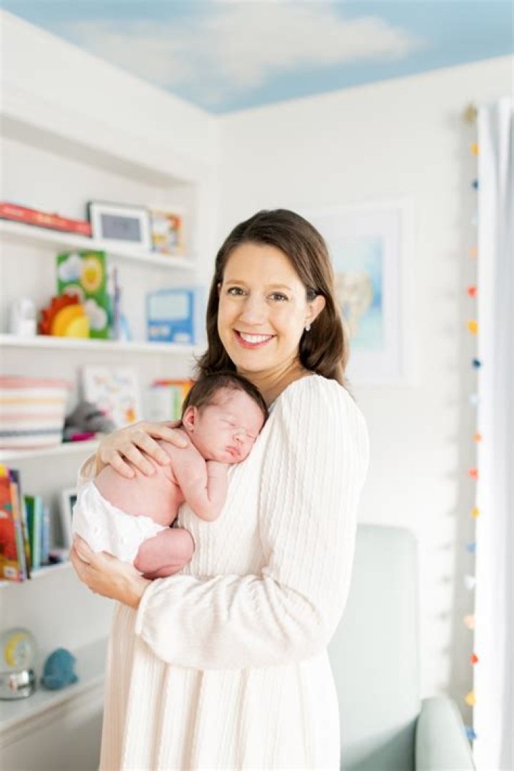 Emily Sutton (KFOR Meteorologist) Bio, Wiki, Age, Husband, Illustrator, Kids, and Net Worth