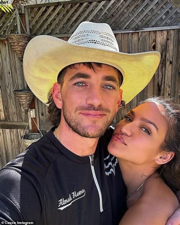 Emma Greenwell and Husband Alex Lloyd Baker Had A Intimate Wedding