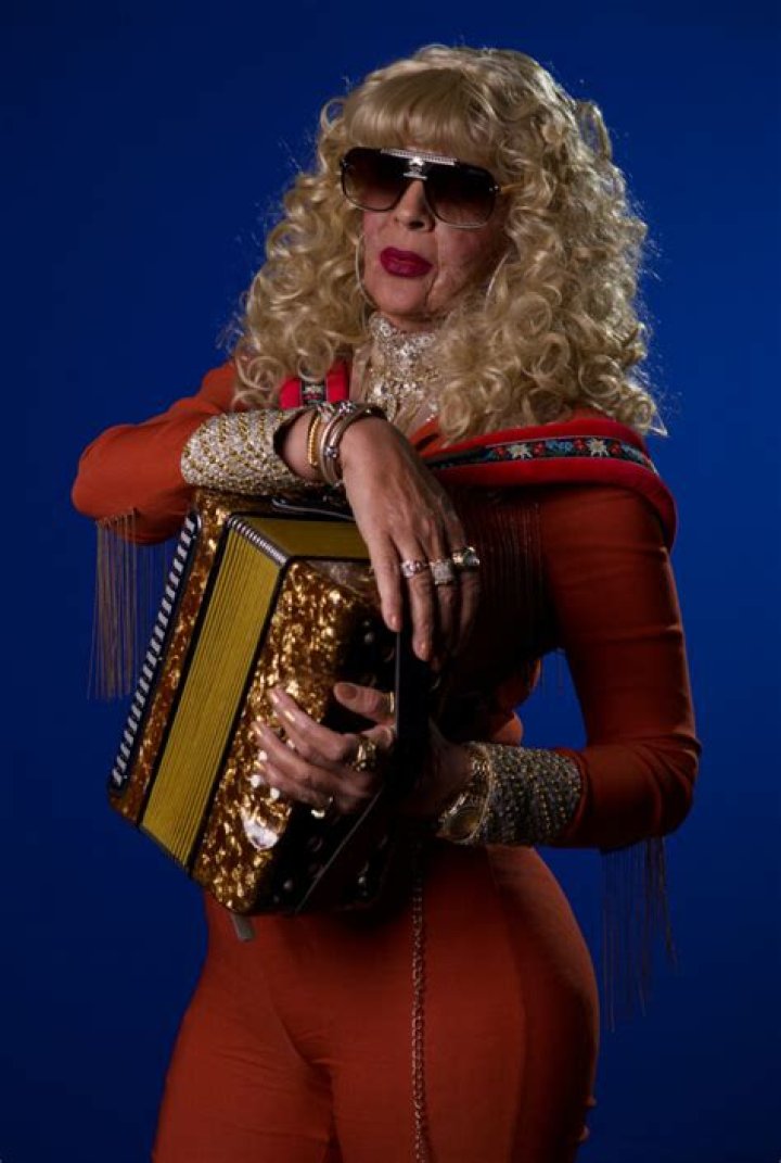 Fefita La Grande Net Worth