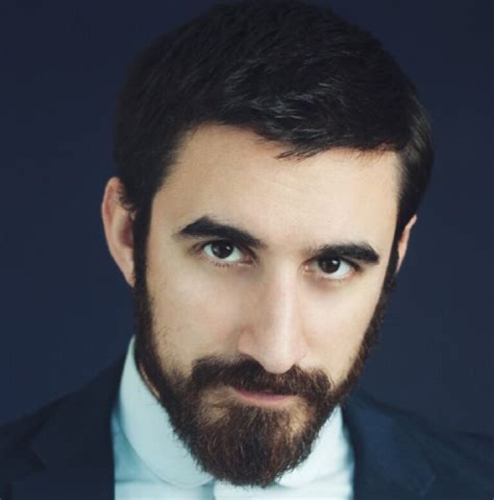 
Ferdinand Kingsley Wife – Is He Married? Dating History And Family Details 