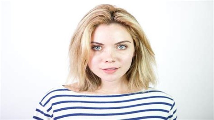 Grace Phipps Height, Weight, Measurements, Bra Size, Shoe Size