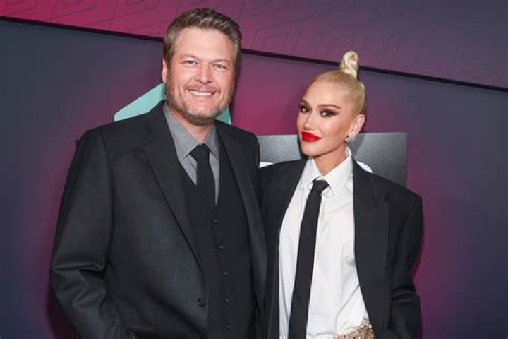 
Gwen Stefani Admits She Used to Think Blake Shelton’s Accent Was Fake 