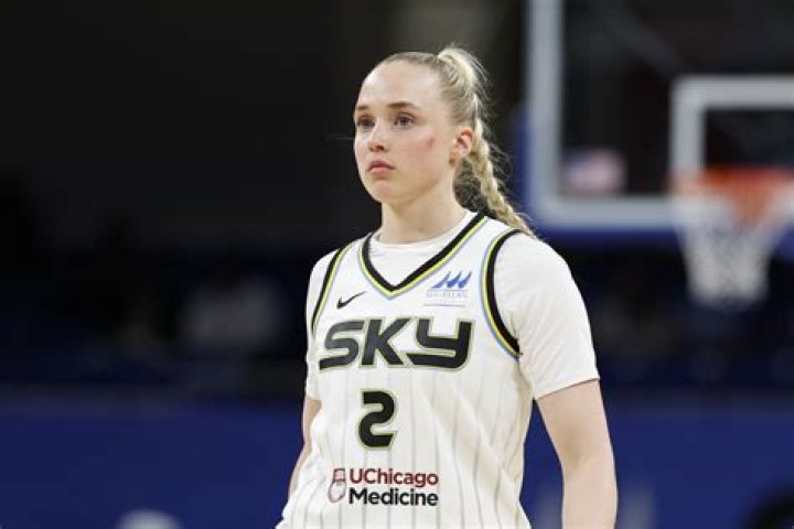 Hailey Van Lith Bio, Wiki, Age, Family, Husband, Basketball player and Net Worth