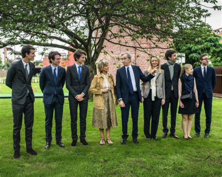 Hélène Mercier Net Worth