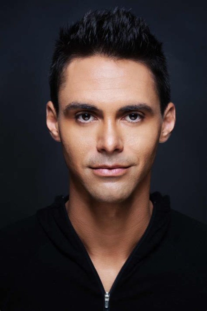 
Henry Kingi Height, Weight, Net Worth, Age, Birthday, Wikipedia, Who, Nationality, Biography 