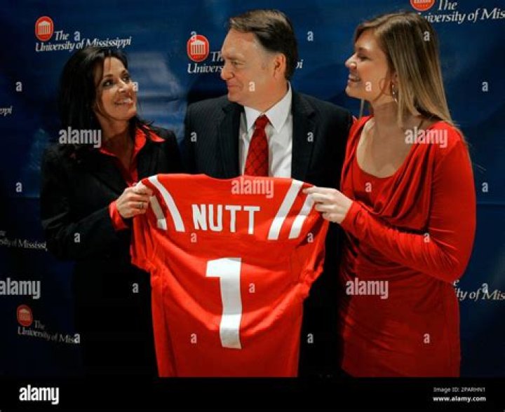Houston Nutt Net Worth