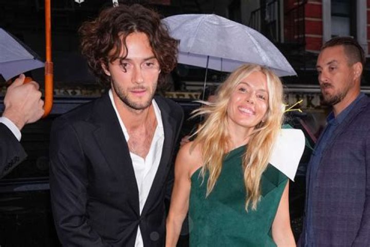 How Old Is Actor Oli Green? Sienna Miller New Boyfriend Age Difference and Relationship Timeline