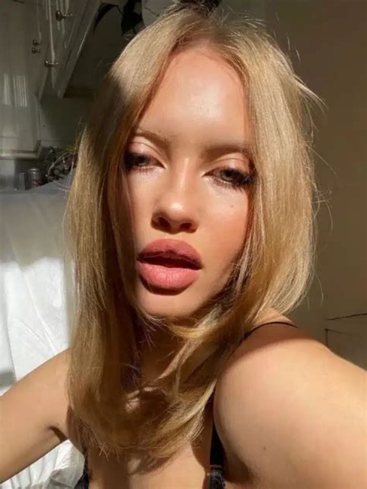 
Imlauren Height, Weight, Net Worth, Age, Wiki, Who, Instagram, Biography 