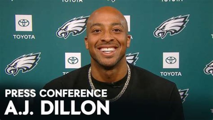 Is AJ Dillon and Corey Dillon related? Is Corey Dillon son in the NFL?