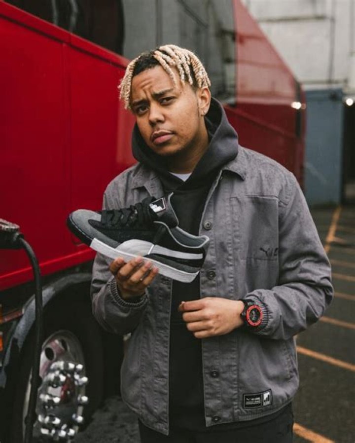 Is Eddie Levert Hospitalized – Dead Or Sick? Age Wiki And Family