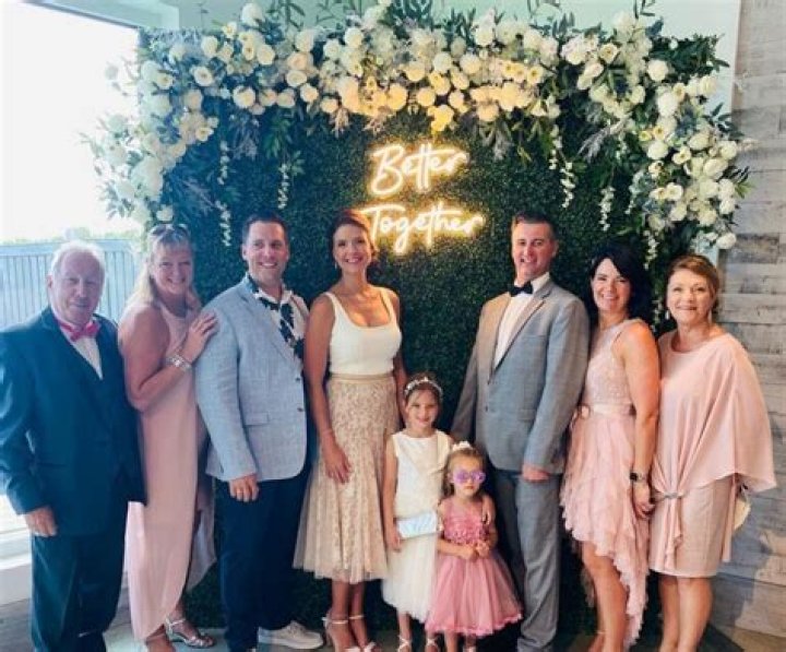 Is Mariloup Wolfe Married? Details About Her Conjoint And Family