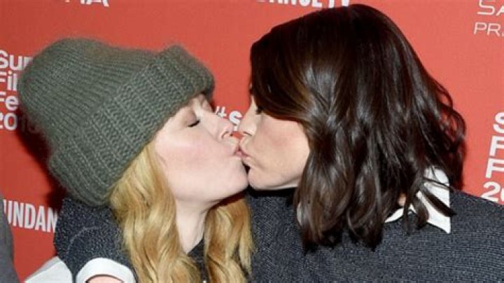 Is Natasha Lyonne a Lesbian? Why the American Actress Sexuality Is a Topic of Debate?