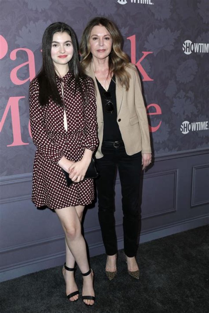 Isabella Kathryn Coben Bio, Wiki, Age, Height, Parents, Boyfriend, Young Sheldon, and Net Worth