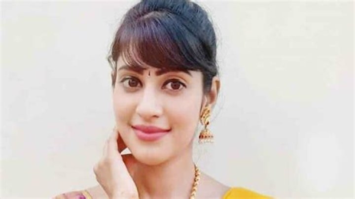 
Ishita Agarwal Height, Weight, Net Worth, Age, Birthday, Wikipedia, Who, Nationality, Biography 