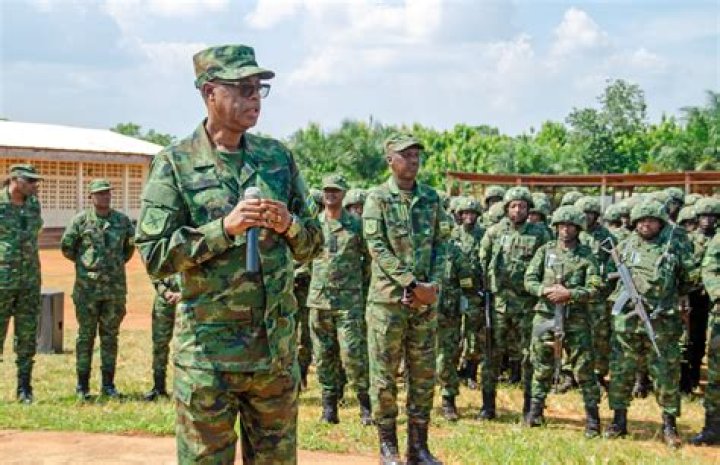 James Kabarebe Bio, Wife, Education, Patriotic Army, First & Second Congo War..