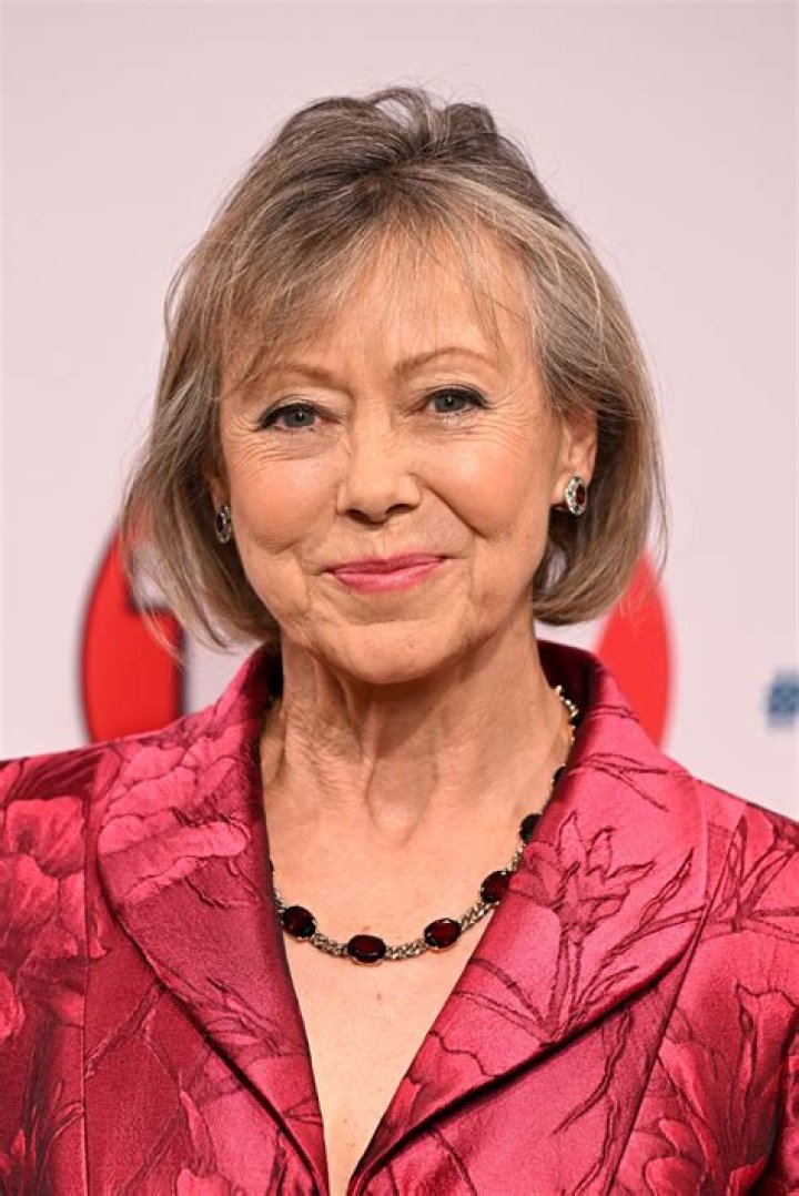 Jenny Agutter Height, Weight, Net Worth, Age, Birthday, Wikipedia, Who, Instagram, Biography