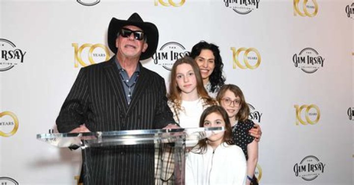 Jim Irsay Bio, Wiki, Age, Height, Family, Wife, Daughters, Guitars, Jet, Colts, and Net Worth