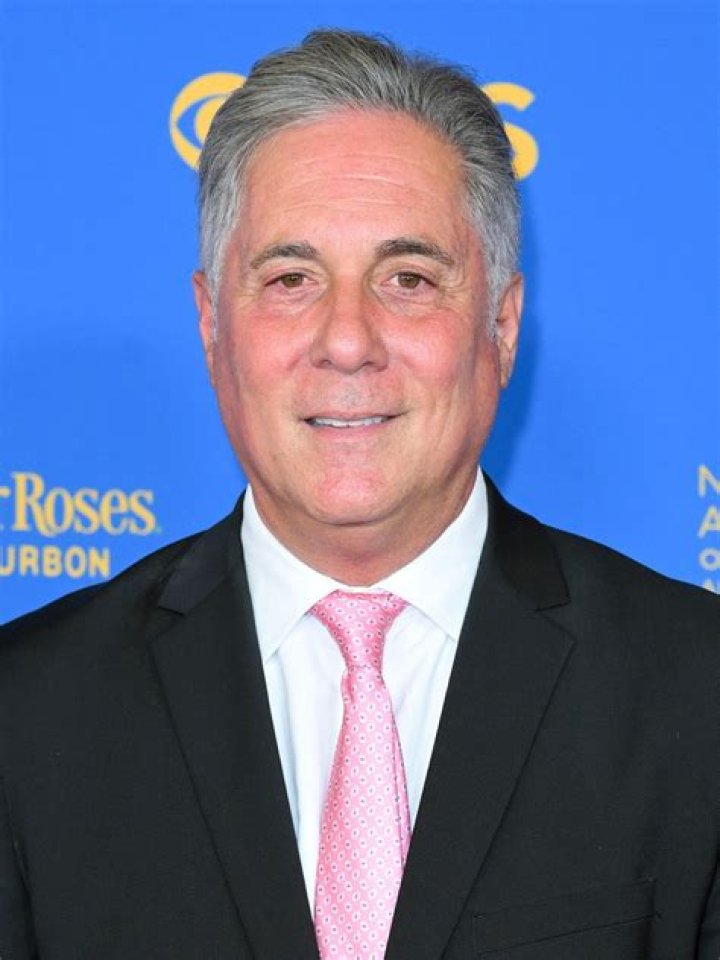 Jim Moret Biography, Age, Parents, Father, James Darren, Inside Edition, Stomach Illness, Book, Marriage and Kardashian