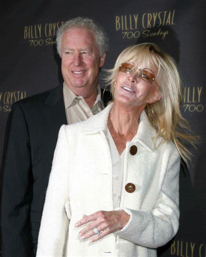 Joan Van Ark Height, Weight, Net Worth, Age, Birthday, Wikipedia, Who, Instagram, Biography