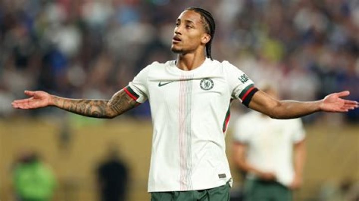 
Joao Pedro Height, Weight, Net Worth, Age, Birthday, Wikipedia, Who, Nationality, Biography 