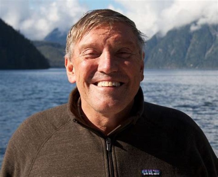 
John Honderich Height, Weight, Net Worth, Age, Birthday, Wikipedia, Who, Nationality, Biography 