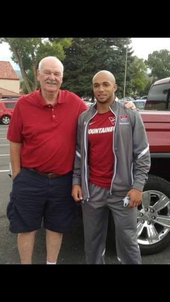 Johnny Cueto Age, Wiki, Biography, Wife, Children, Salary, Net Worth, Parents