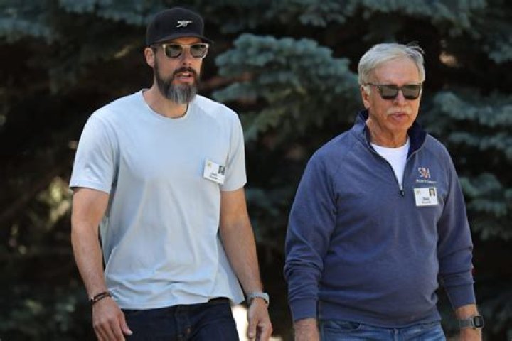 Josh Kroenke Height, Weight, Net Worth, Age, Birthday, Wikipedia, Who, Nationality, Biography