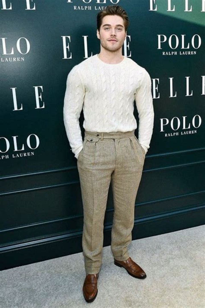 
Juwan Gutierrez Height, Weight, Net Worth, Age, Birthday, Wikipedia, Who, Nationality, Biography 