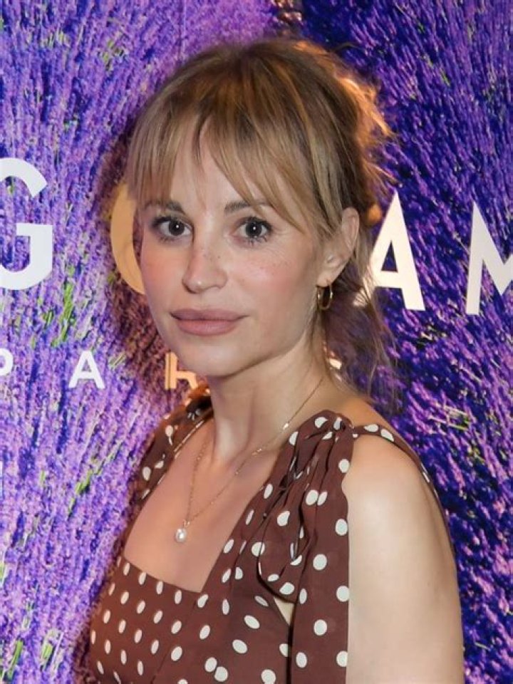 Katrine De Candole Net Worth