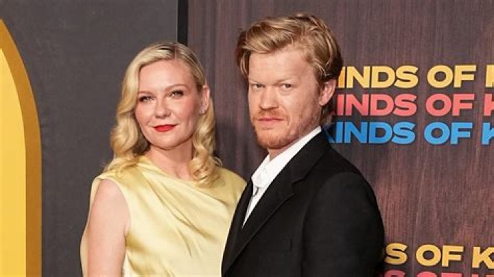 Kirsten Dunst- Wiki, Age, Height, Husband, Ethnicity, Net Worth, Career