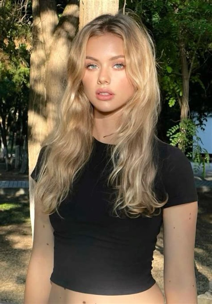 Kristin Tate Wiki: Is the hot Libertarian Chick married? Know her age and birthday