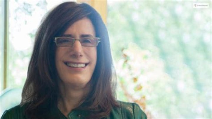 Lauren Vélez’s net worth, biography, fact, career, awards and life story