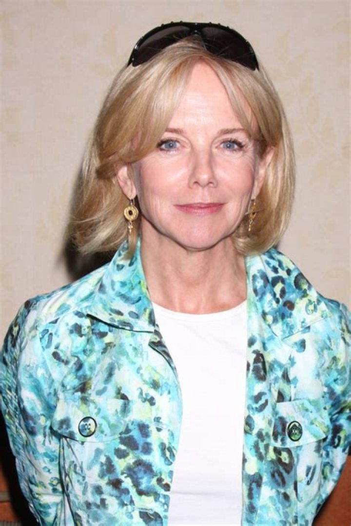 Linda Purl Height, Weight, Net Worth, Age, Birthday, Wikipedia, Who, Instagram, Biography