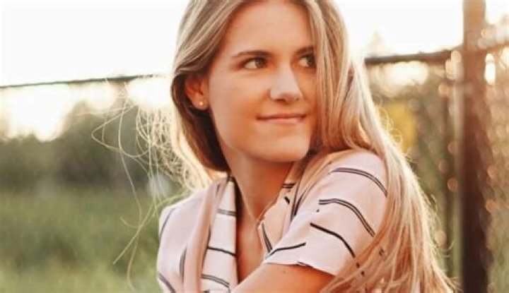 
Mahogany LOX Height, Weight, Net Worth, Age, Wiki, Who, Instagram, Biography 