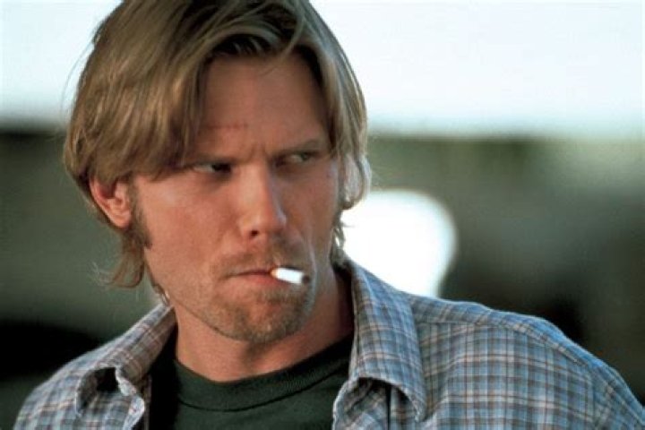 Mark Pellegrino: Girlfriend, net worth, tattoos, smoking & body facts