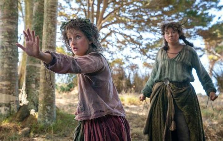 Markella Kavenagh Age and Career As Actress Makes Noise Playing Nori Brandyfoot On Ring Of Power