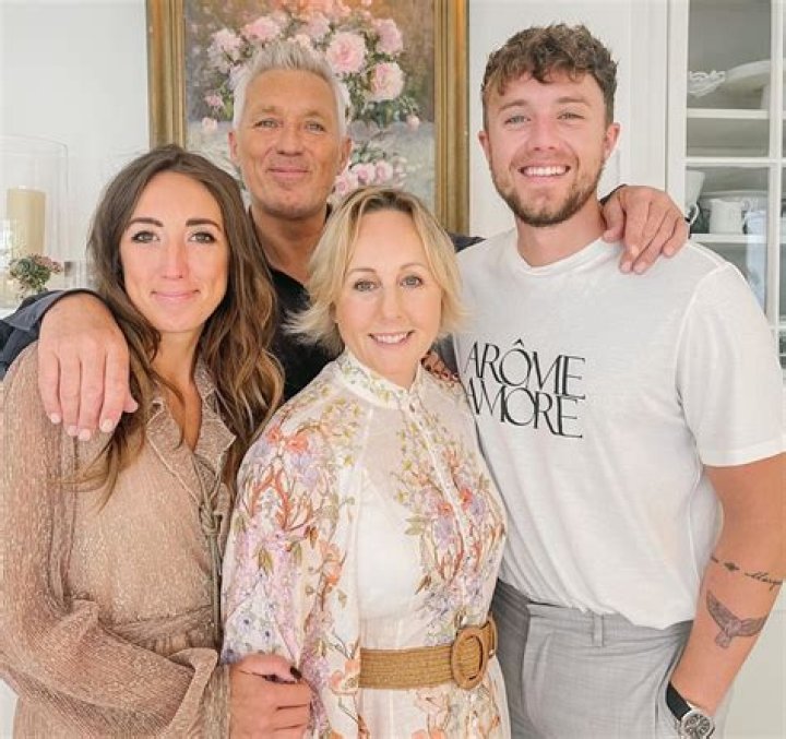 
Martin Kemp Wife Who is Martin Kemp Wife? 