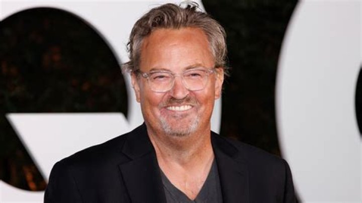 Matthew Perry Height, Weight, Body Measurements, Shoe Size