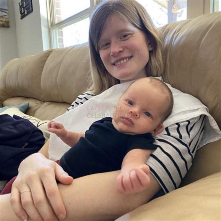 Meet Olivia Gross, Bartise Bowden Baby Mama from the Love is Blind