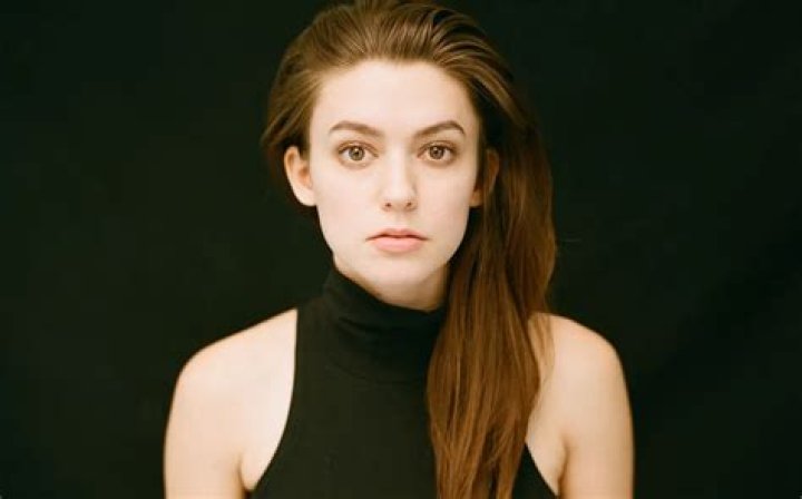 Meg Myers Net Worth