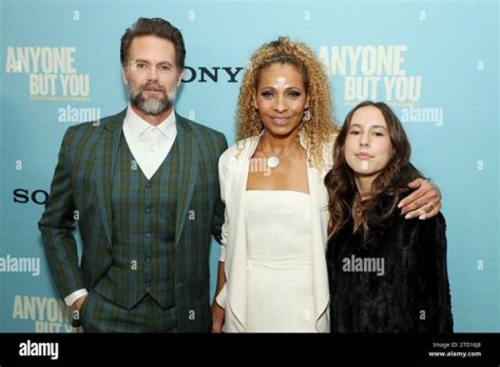 Michelle Hurd Has A Daughter With Her Husband Garret Dillahunt? Family Tree And Ethnicity