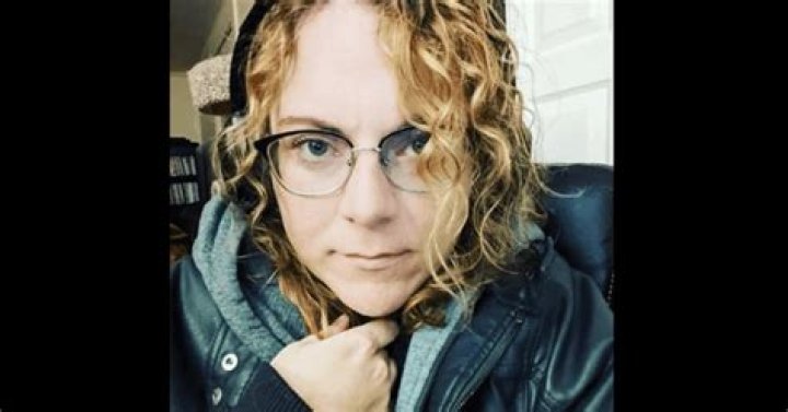
Michelle Zacchigna: Detransitioner who ‘regrets’ having breasts and uterus removed for gender change to sue doctors 