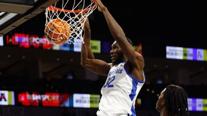 
Moussa Cissé Height, Weight, Net Worth, Age, Birthday, Wikipedia, Who, Nationality, Biography 