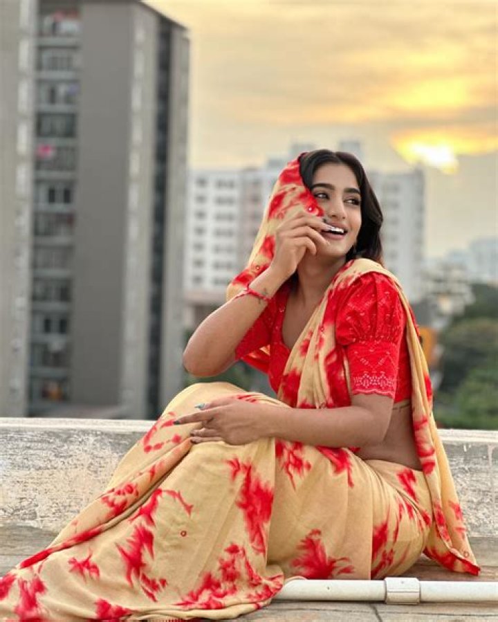 Nayani Pavani Height, Weight, Net Worth, Age, Birthday, Wikipedia, Who, Nationality, Biography