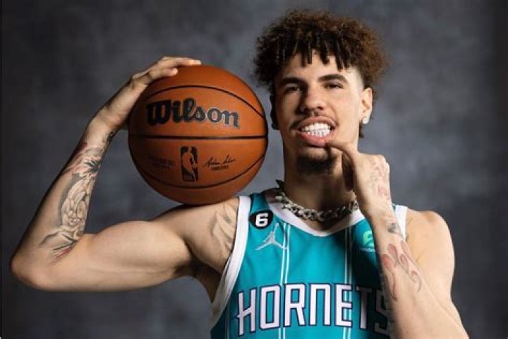 
NBA: Liangelo Ball Signs With Charlotte Hornets Joining His Brother Lamelo Ball’s Team 