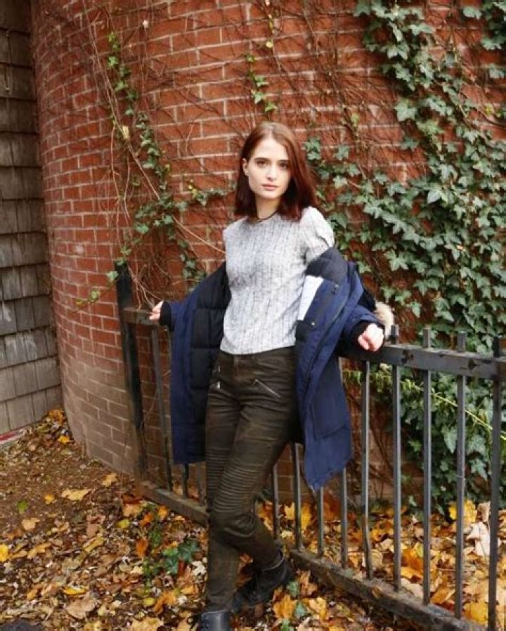 Nia Roam (Actress) Age, Wiki, Biography, Height, Boyfriend, Instagram, and Net Worth