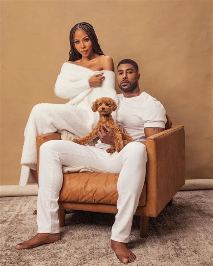 OG Maco’s Net Worth, Age, Height, Weight, Girlfriend, Dating, Bio-Wiki