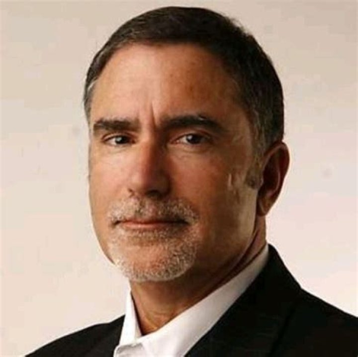 Phil Bronstein Net Worth, Income, Salary, Earnings, Biography