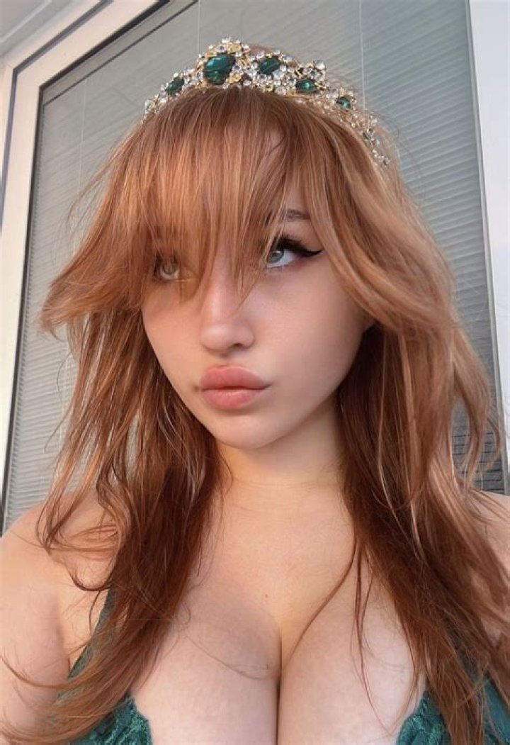 Raya Waifu Height, Weight, Net Worth, Age, Birthday, Wikipedia, Who, Instagram, Biography