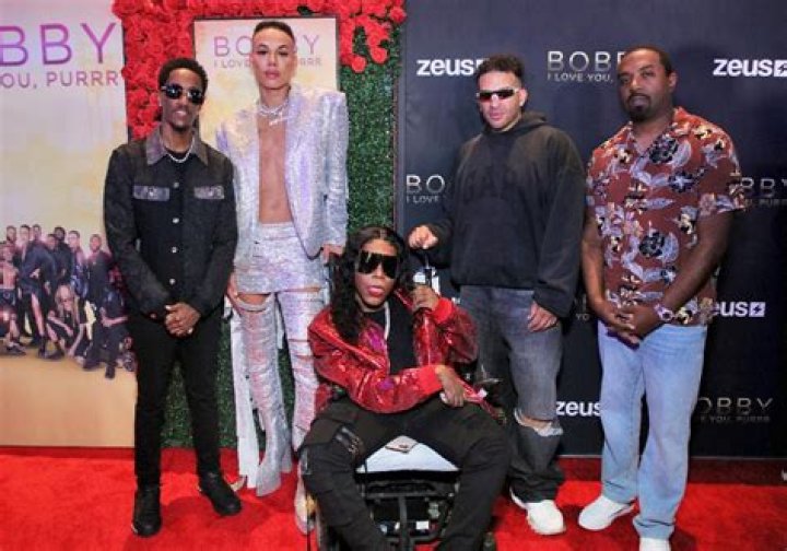 Remember Ding A Ling From “Bobby I Love You Purr”? Fans Notice Something Wrong With His Health